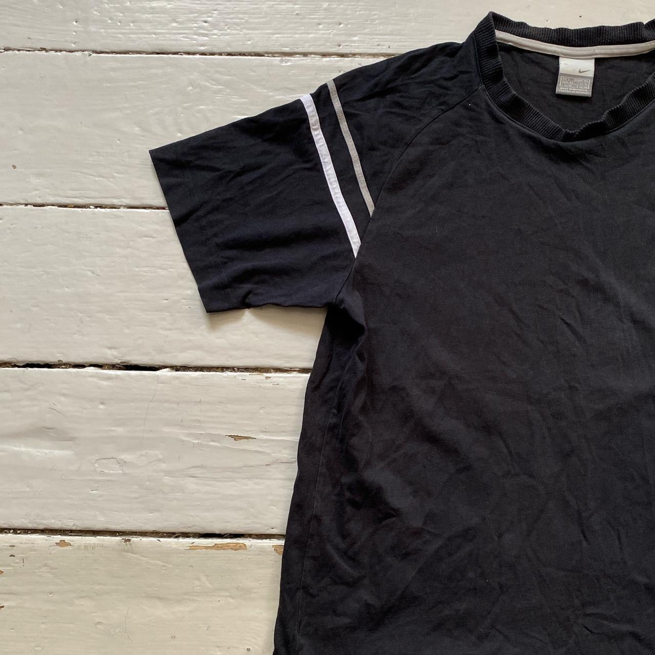 Nike Swoosh Black T Shirt (Large)