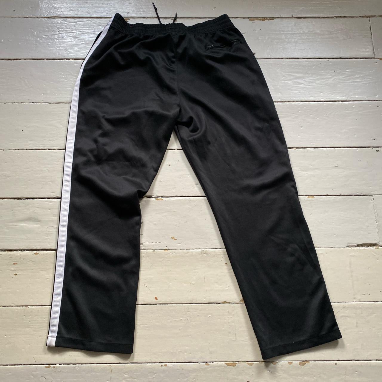 Nike Air Black and White Joggers (XXL)