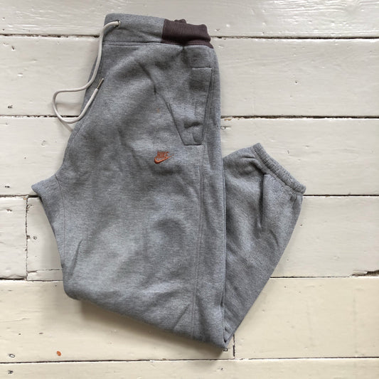 Nike Vintage Grey Brown Swoosh Joggers (Small)