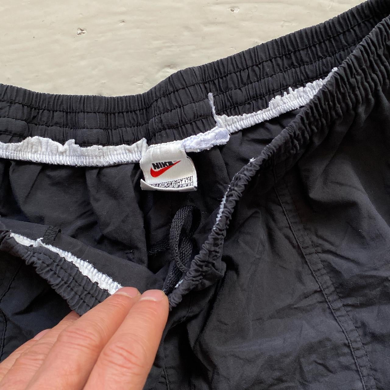 Nike Swoosh Vintage Shorts (Large)