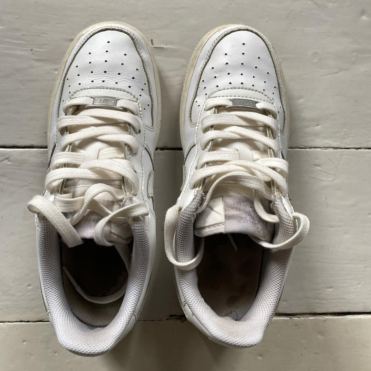 Nike Air Force 1 White (UK 5.5)