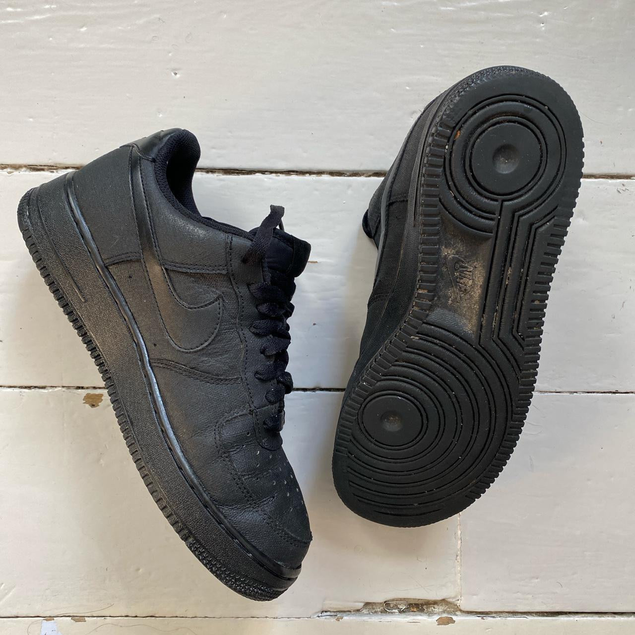 Nike Air Force 1 Black (UK 8)