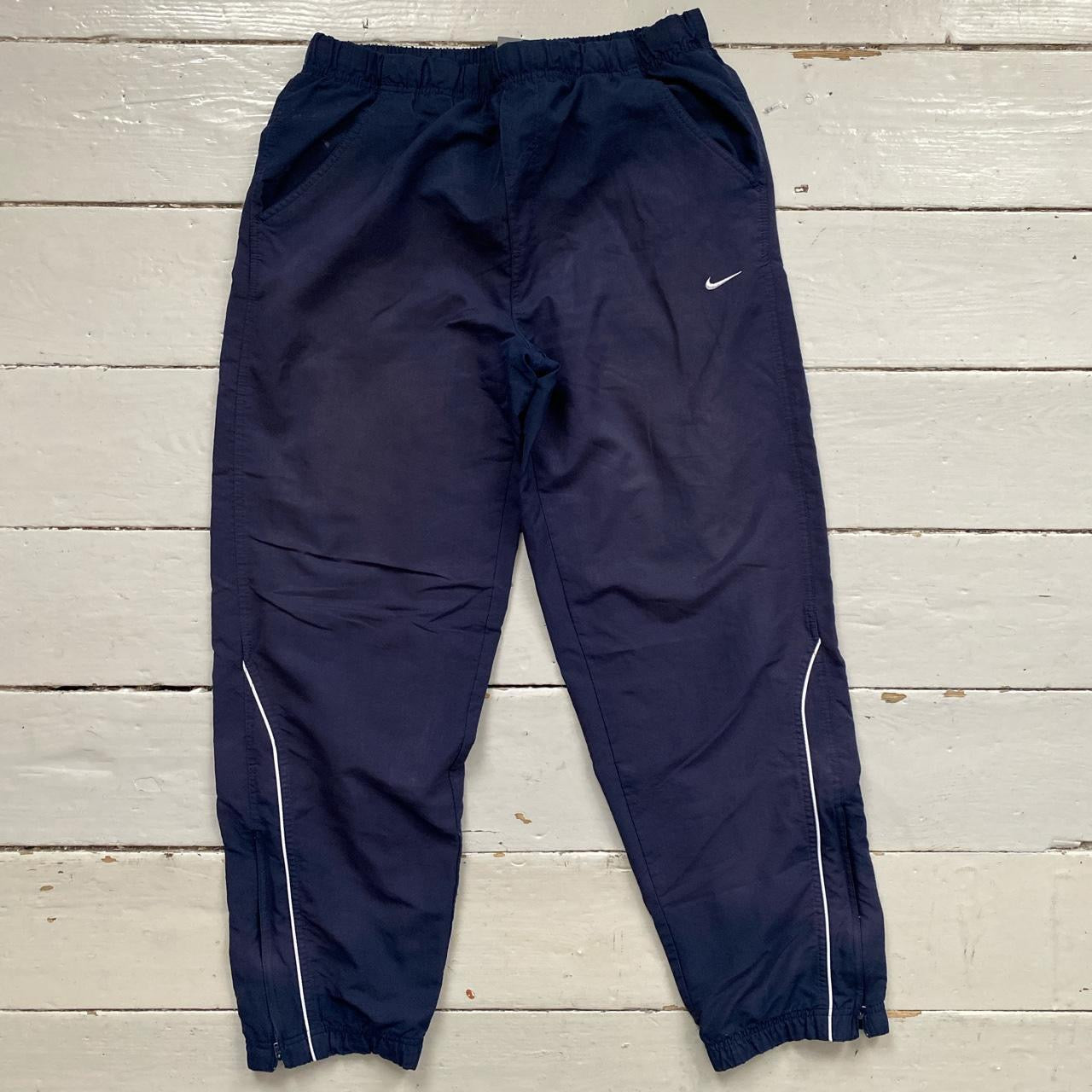 Nike Swoosh Vintage Navy Shell Bottoms (Large)