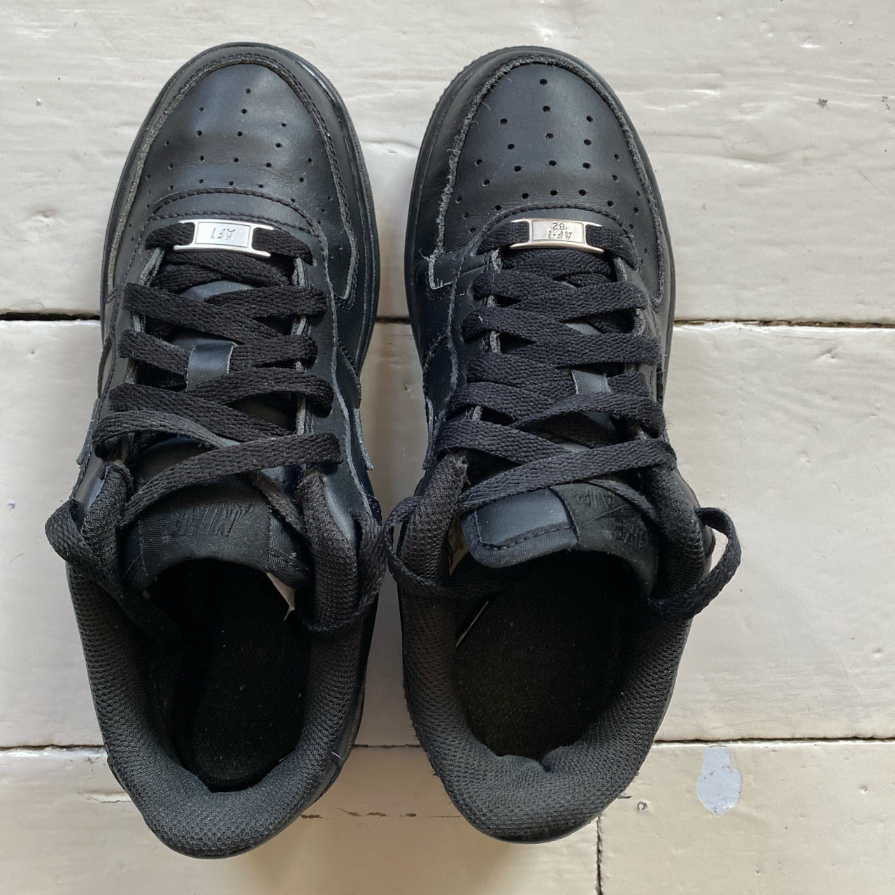Nike Air Force 1 Black (UK 5.5)