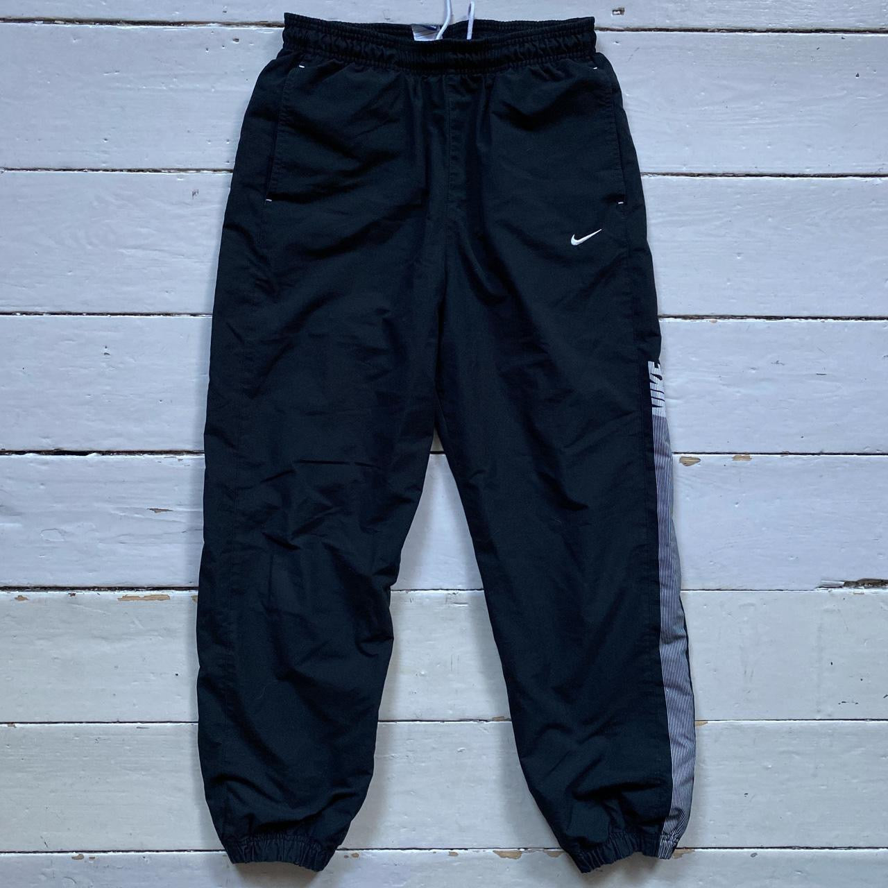Nike Club Spellout Shell Bottoms (Small)