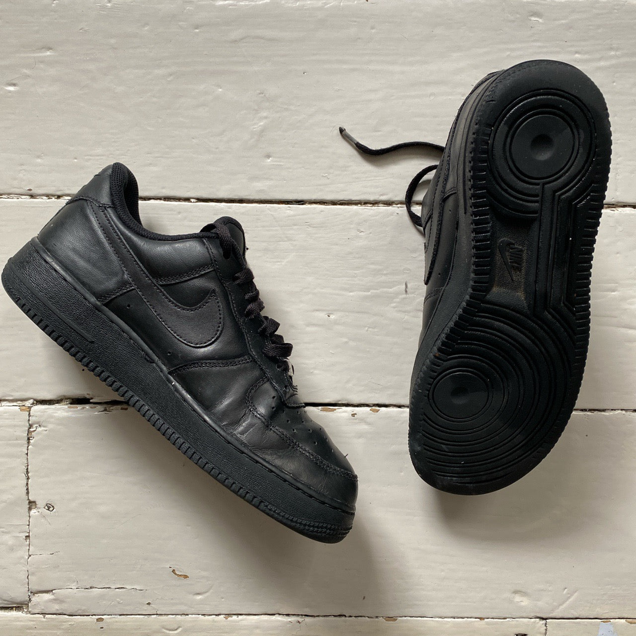 Nike Air Force 1 Black (UK 8)