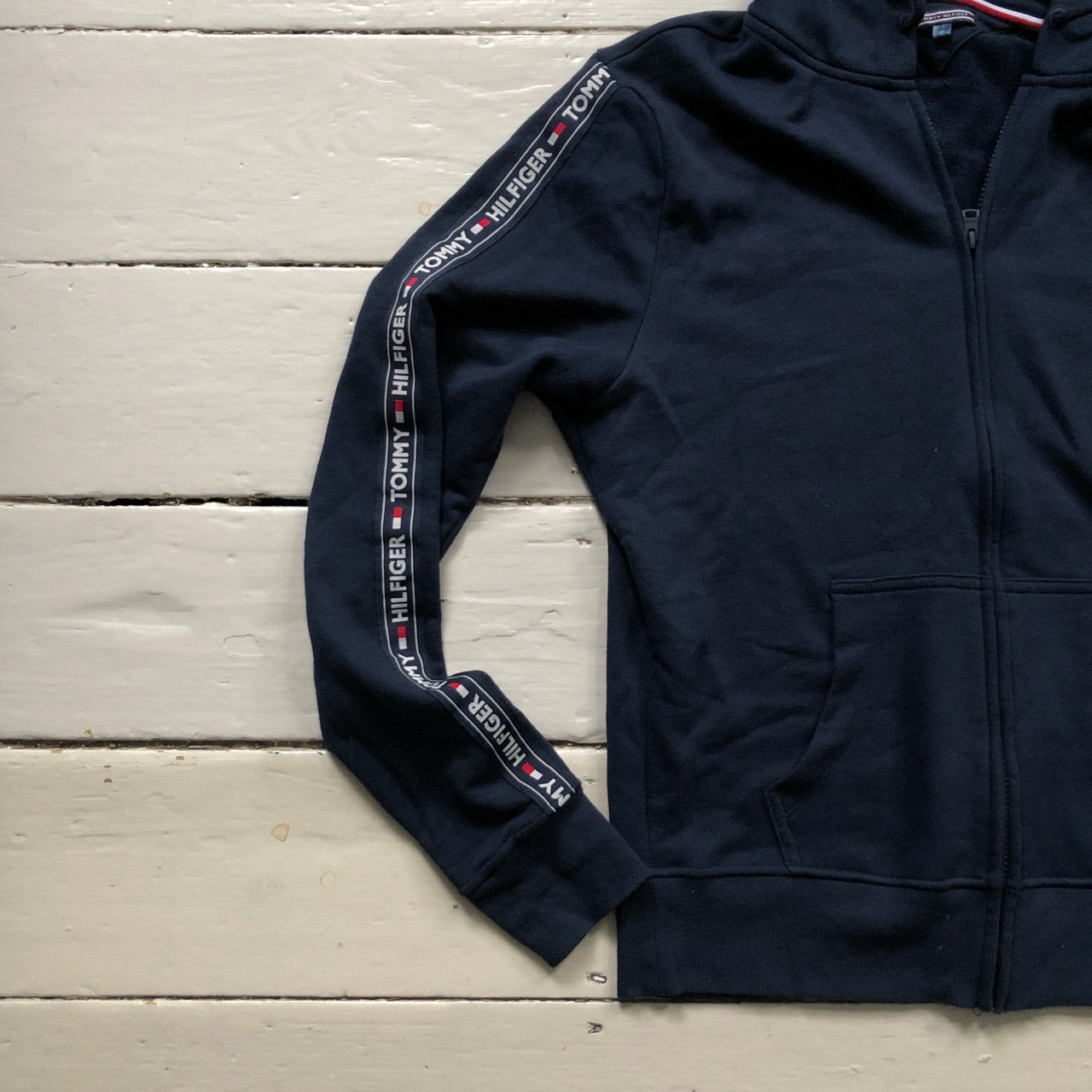 Tommy Hilfiger Navy Hoodie (Medium)