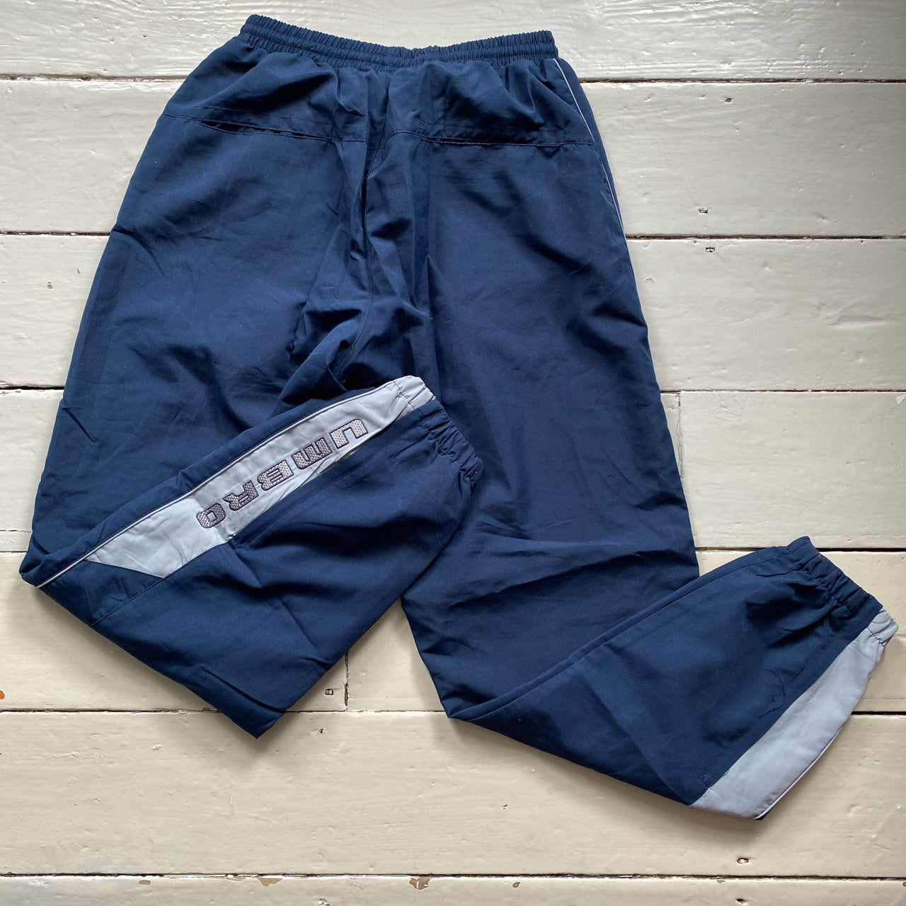Umbro Spellout Navy Shell Bottoms (Medium)