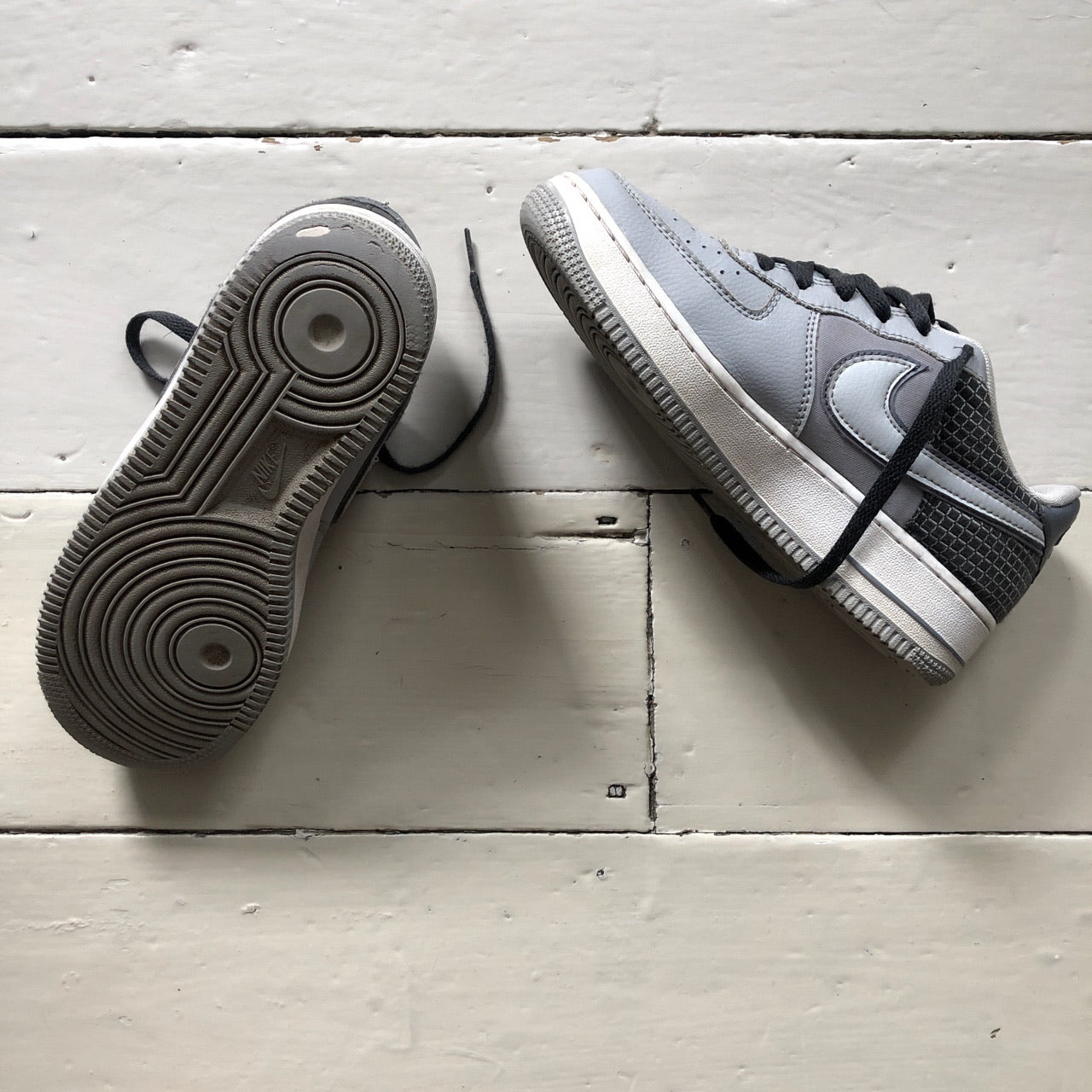 Nike Air Force 1 Silver Grey (UK 5.5)