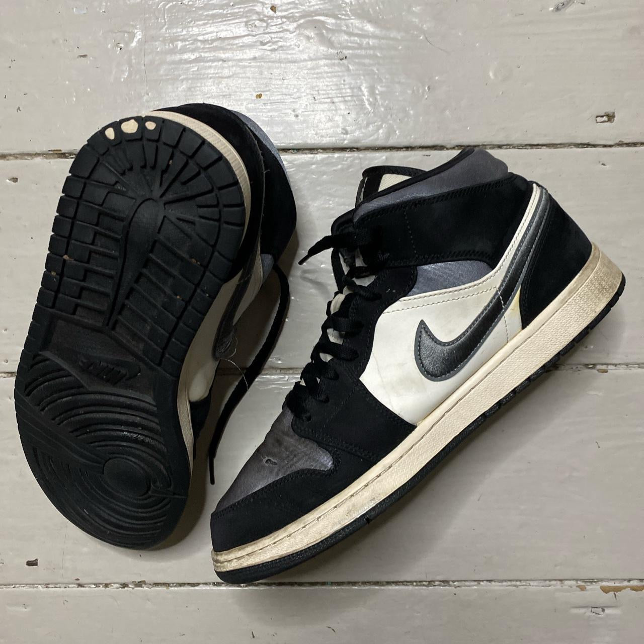 Jordan 1 Mid Satin Grey Toe (UK 10.5)