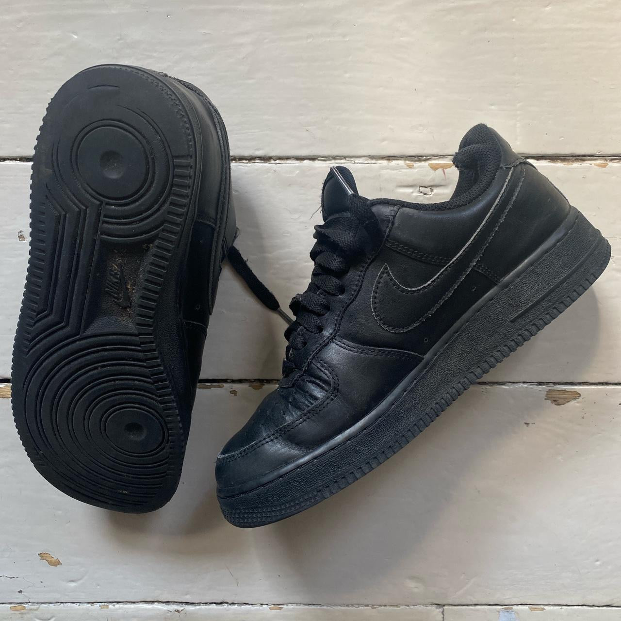 Nike Air Force 1 Black (UK 7.5)