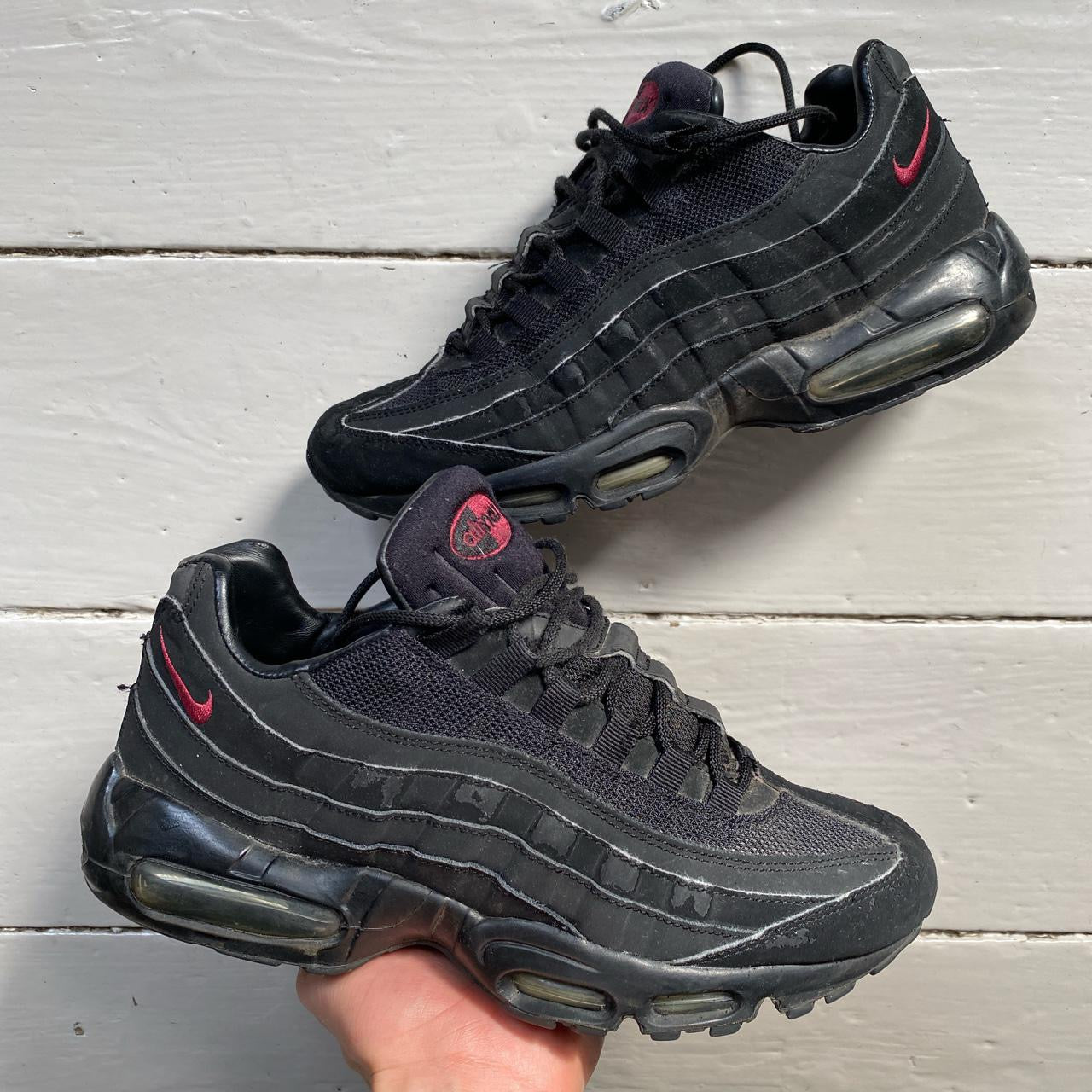 Nike Air Max 95 Black and Red (UK 7)