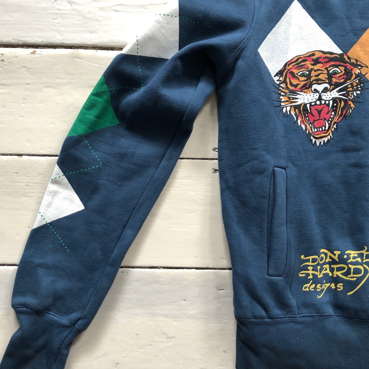 Ed Hardy Tiger Zip Sweatshirt (Large)