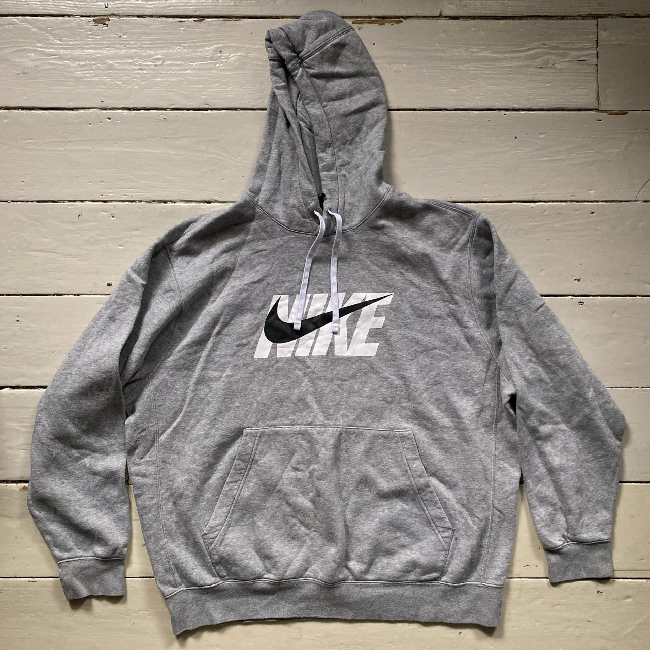 Nike Club Swoosh Grey Hoodie (XL)