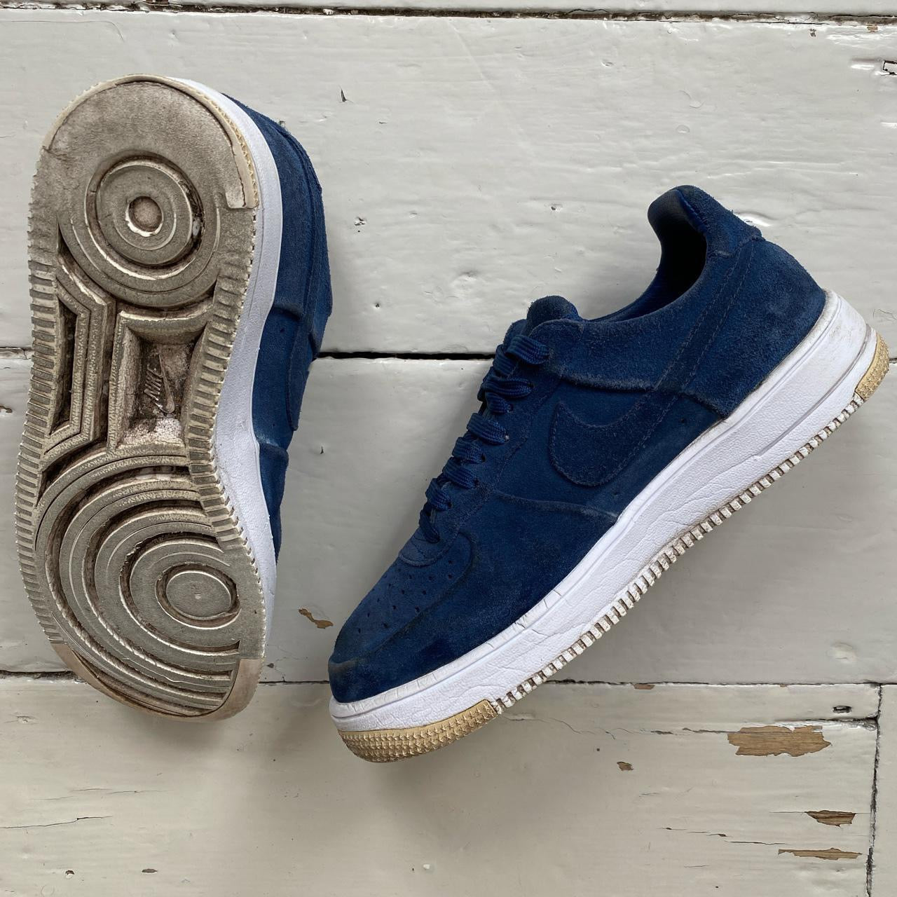 Nike Air Force 1 Navy Suede (UK 7.5)