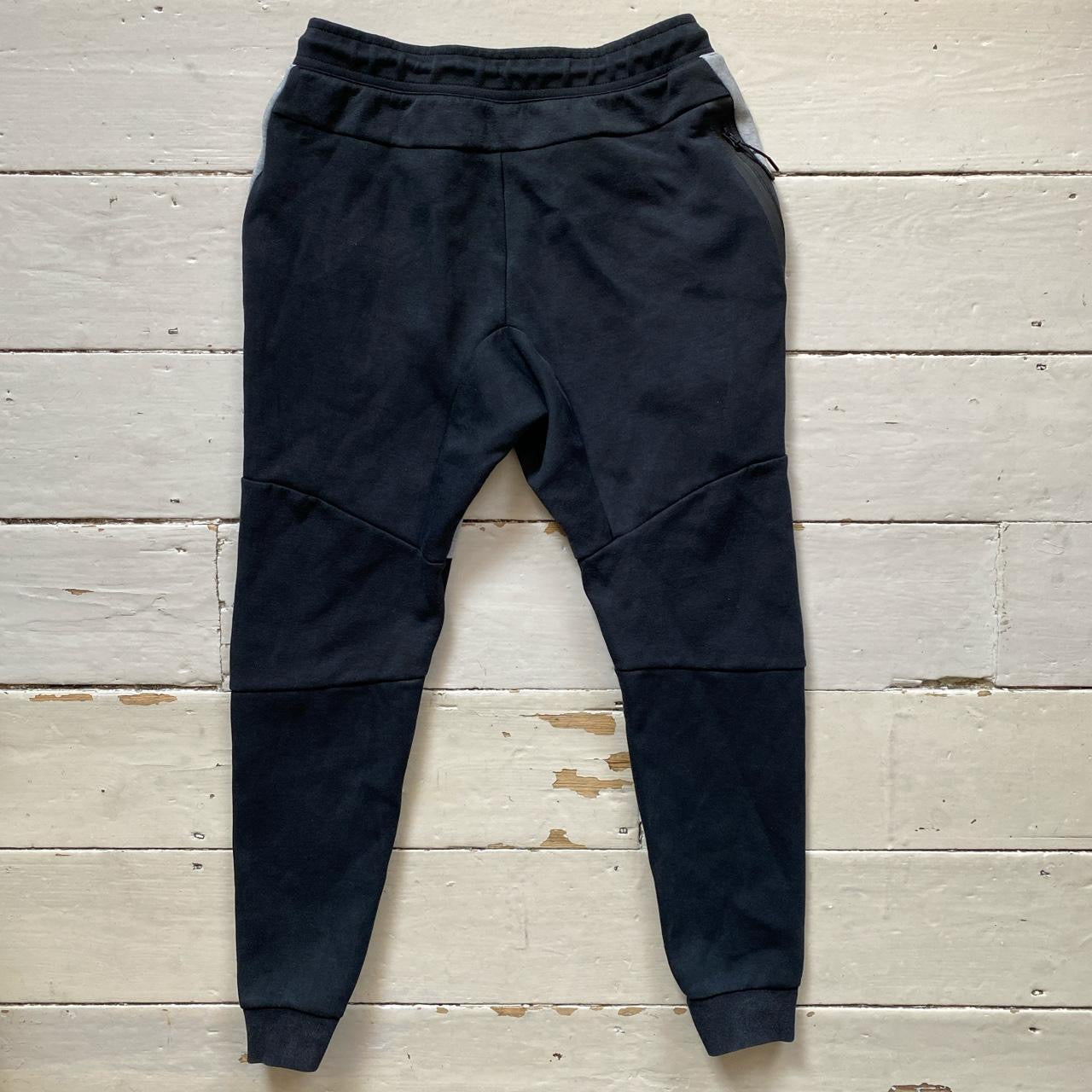 Nike Tech Fleece Grey and Black (Medium)