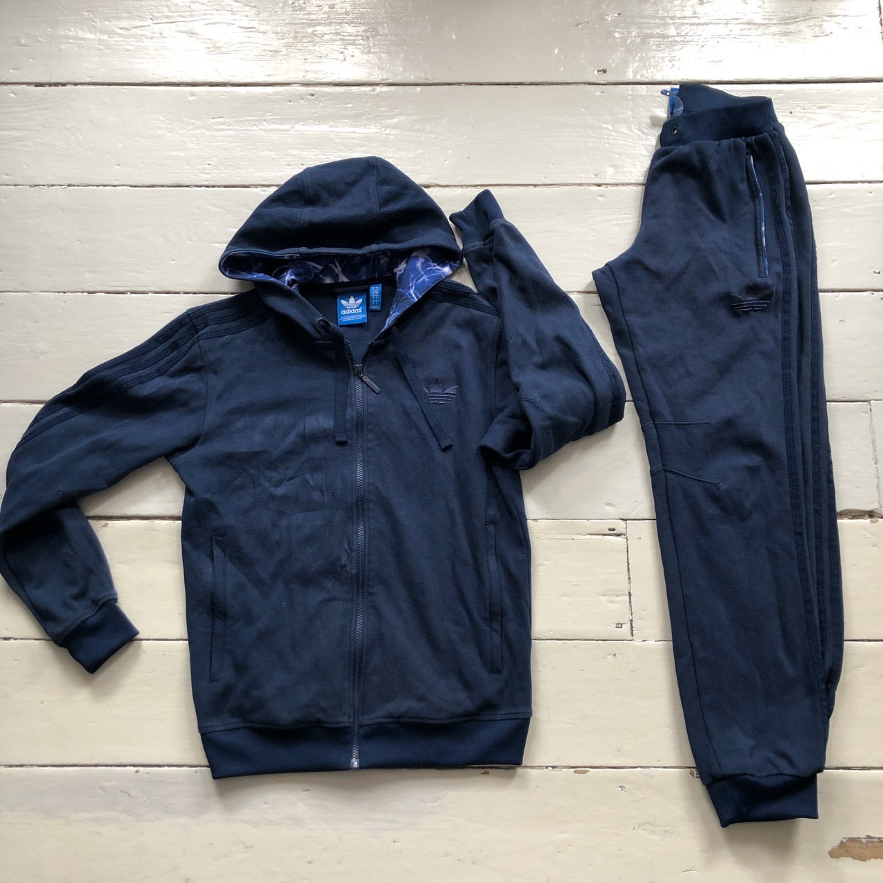Adidas Originals Navy Full Tracksuit (Small)