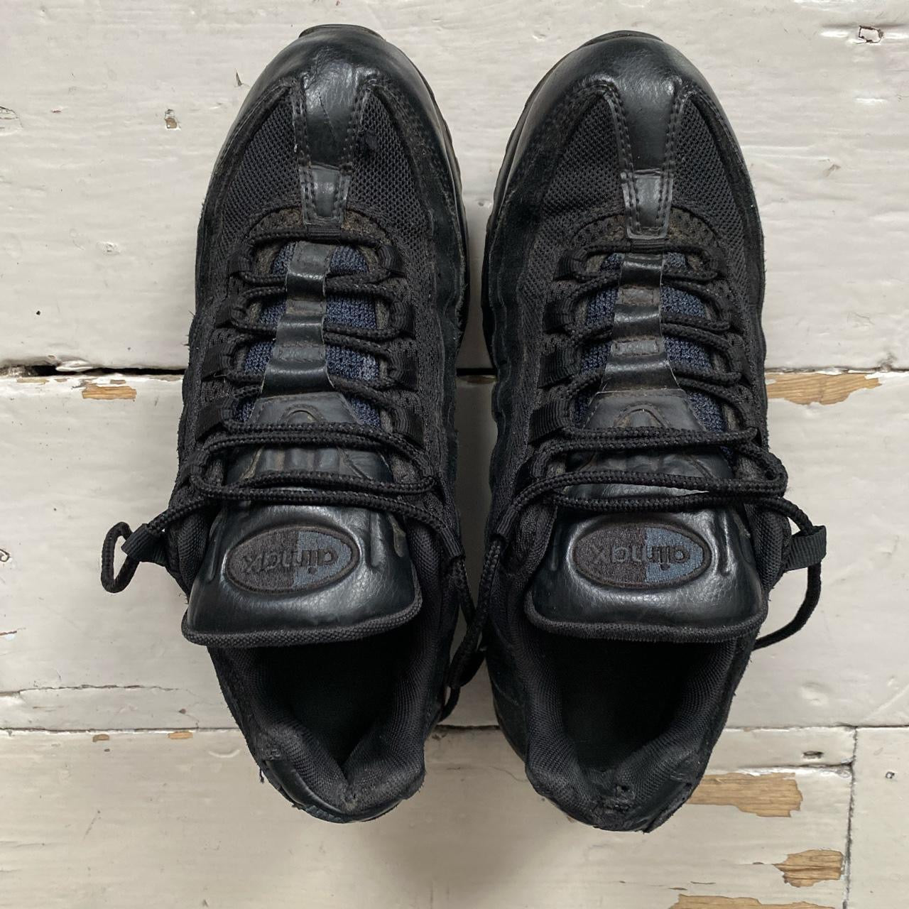 Nike Air Max 95 Black (UK 8)