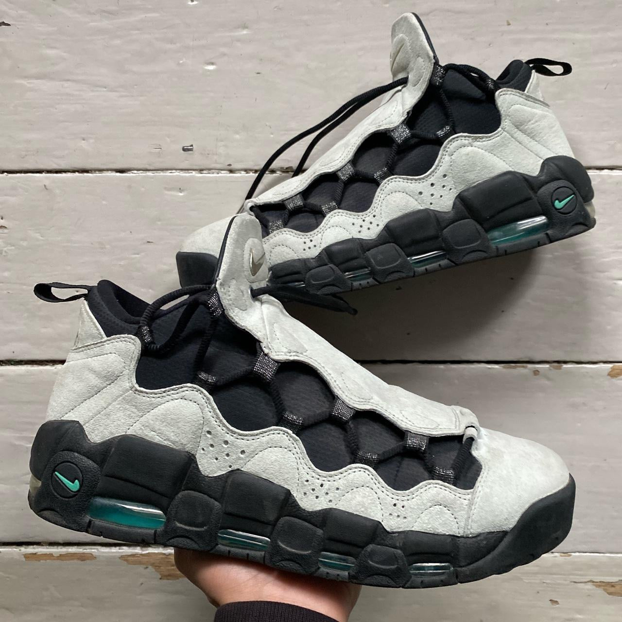 Uptempo money outlet