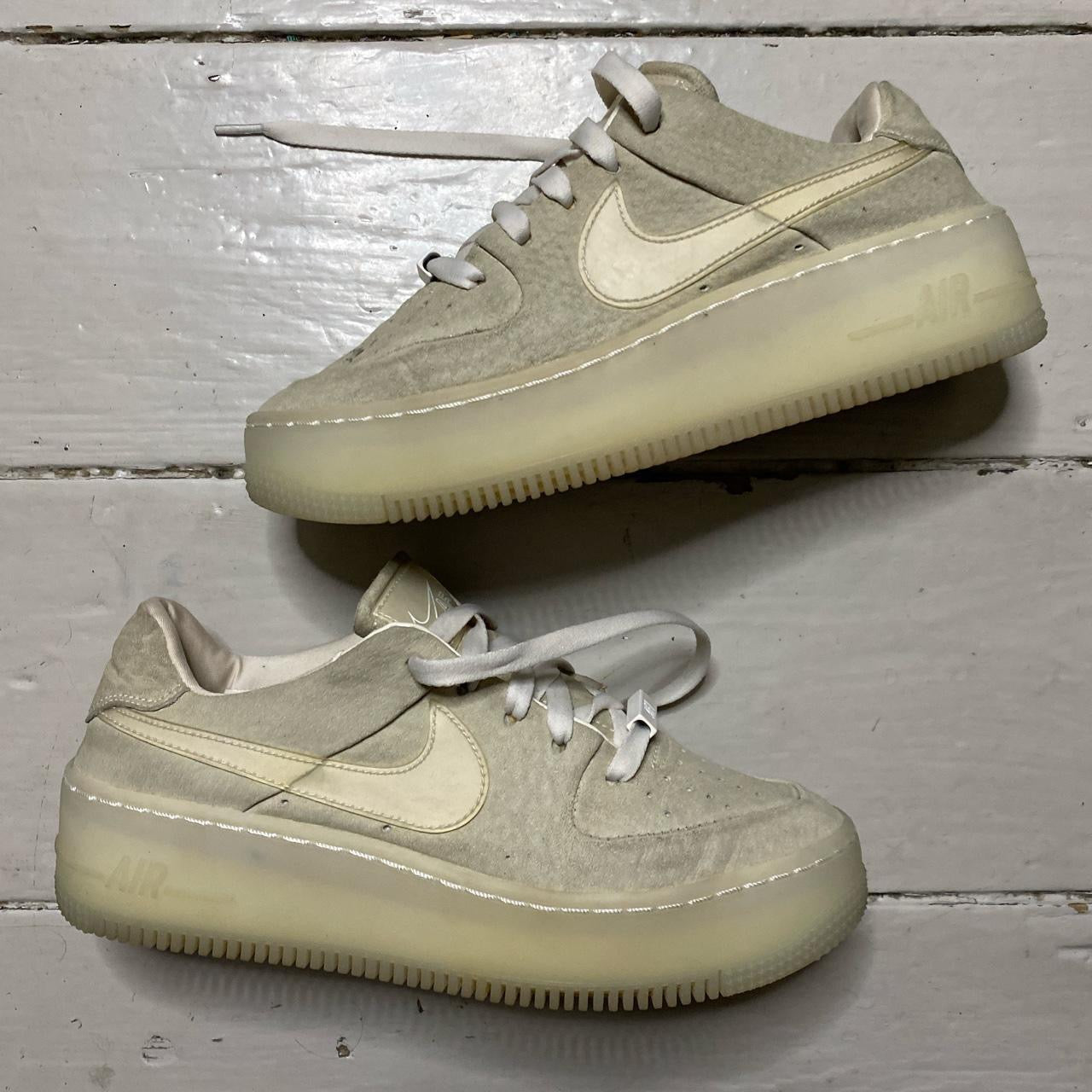 Nike Air Force 1 Platform Cream (UK 5)