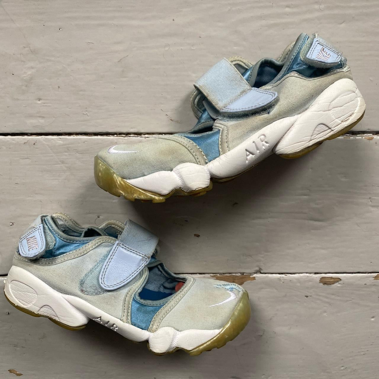 Nike Air Rift Light Blue (UK 4.5)