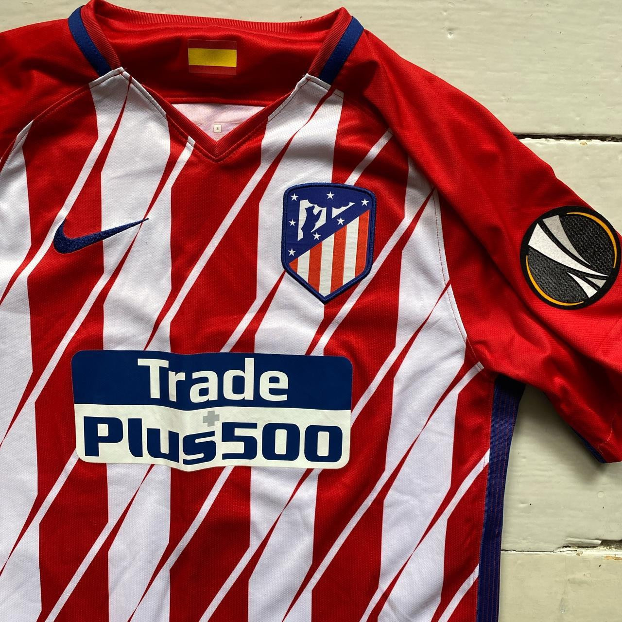 Athletico Madrid Griezmann Football Jersey (Small)