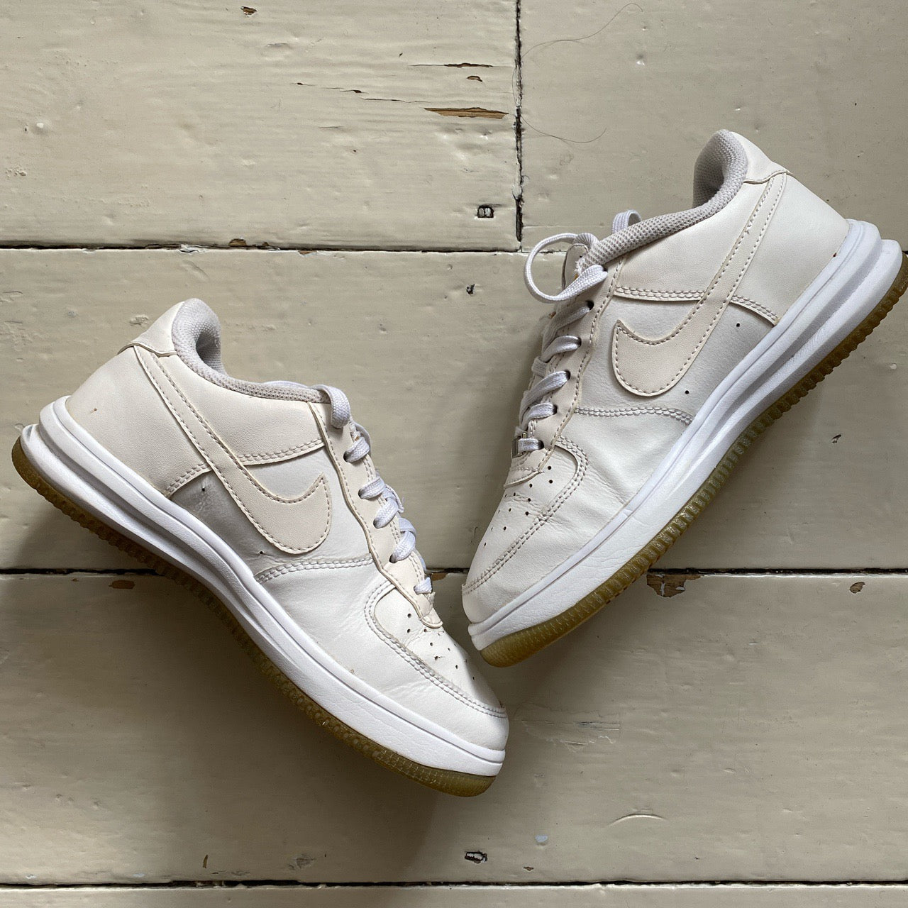Nike Air Force 1 Lunar White (UK 4)