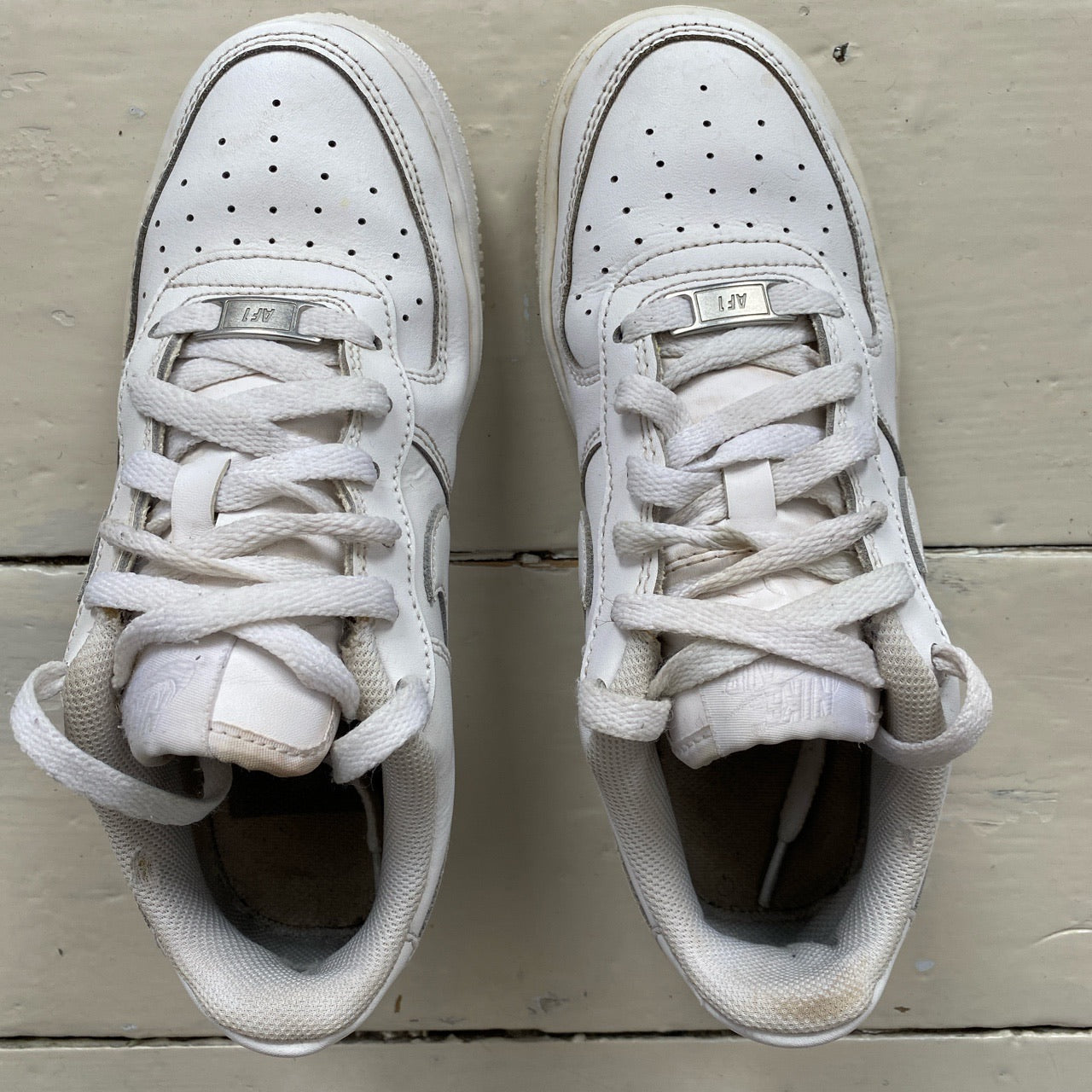 Nike Air Force 1 White (UK 4)