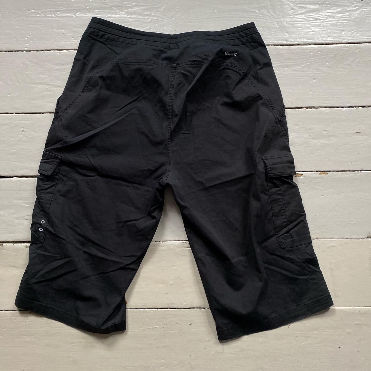 Nike Swoosh Shorts (Medium)