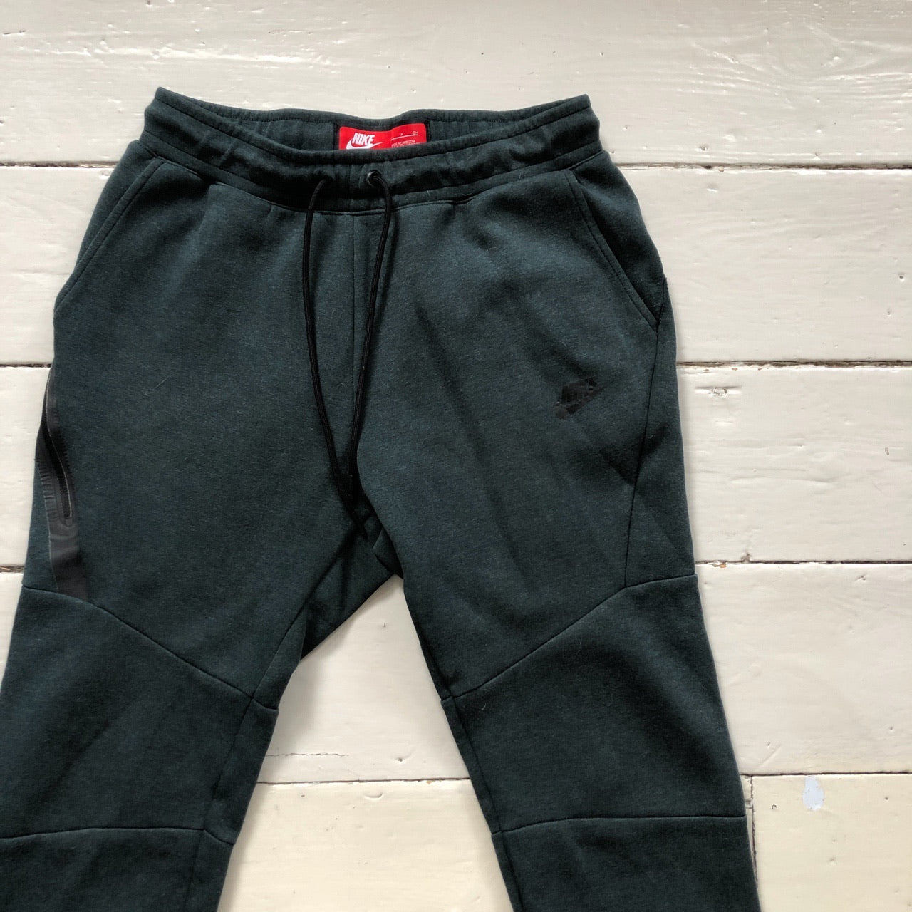 Nike Tech Fleece Green Bottoms (Small)