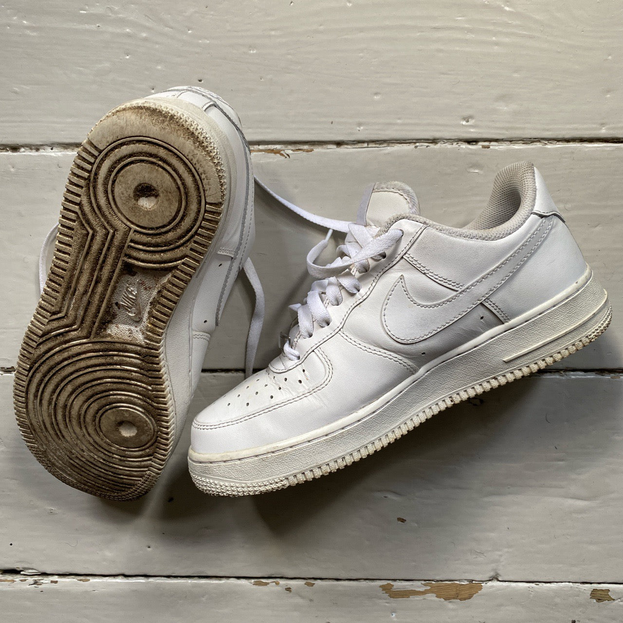 Nike Air Force 1 White (UK 6.5)