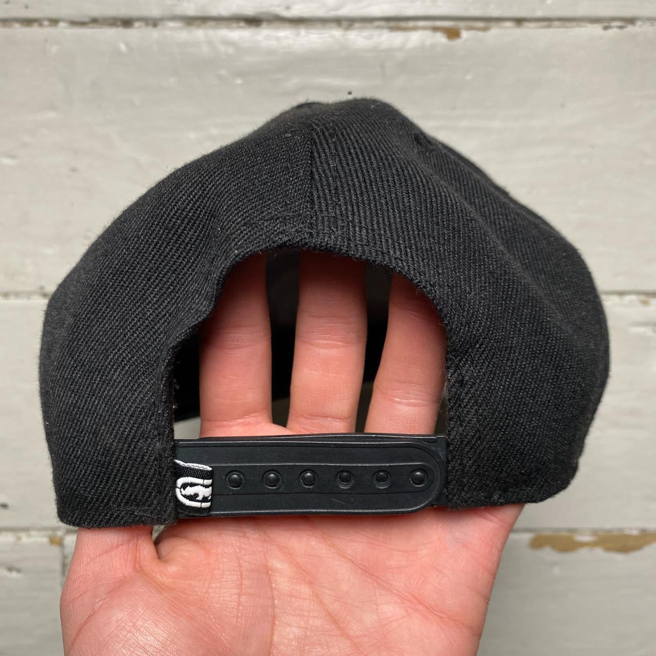 Ecko UNLTD Snapback Black and White Hat