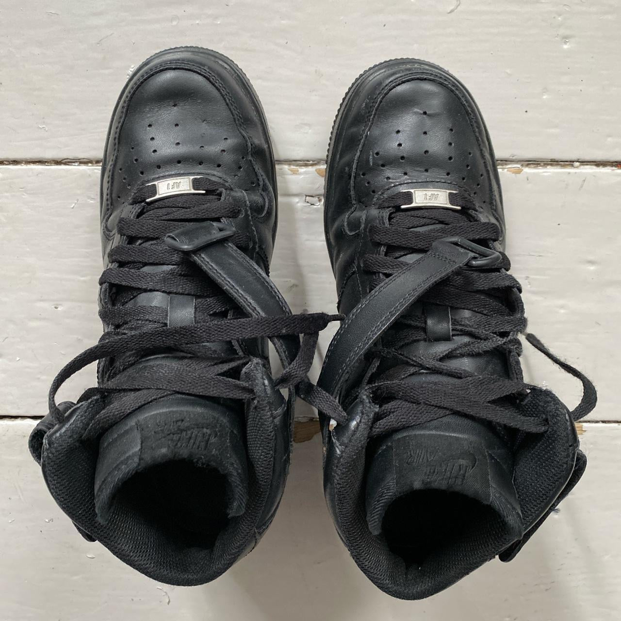 Nike Air Force 1 Mid Black (UK 6)