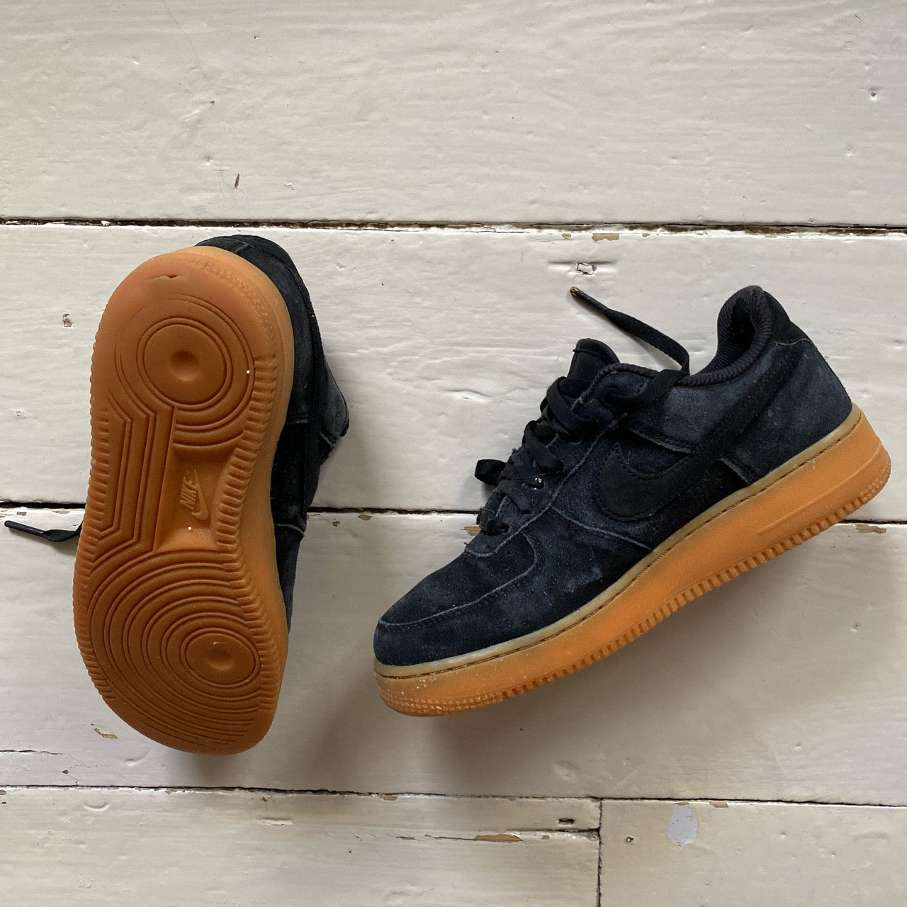 Nike Air Force 1 Black Suede (UK 6)