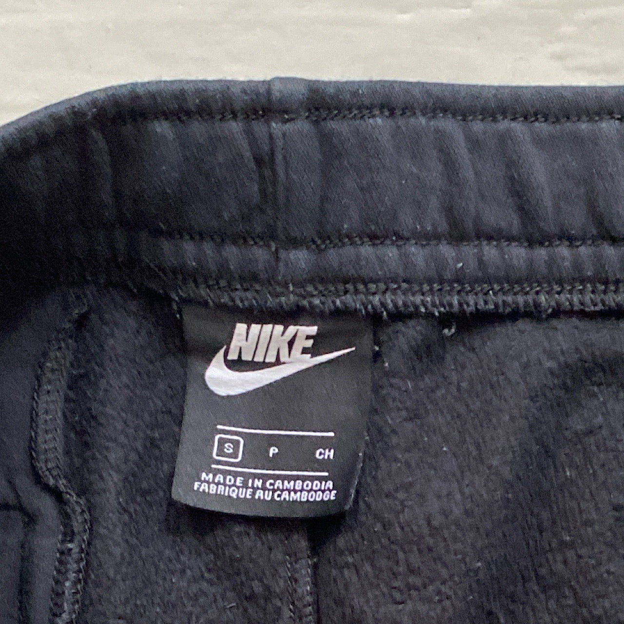Nike Swoosh Black Joggers (Small)