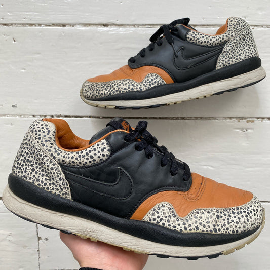 Nike Air Max Safari SE 2011 (UK 9)