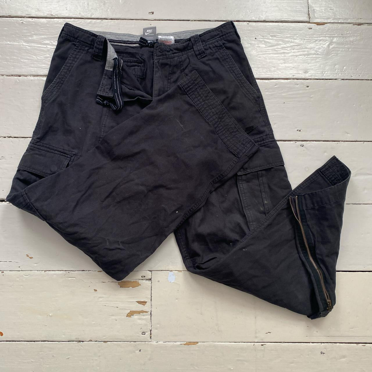Nike Vintage Charcoal Cargo Trousers (34W)