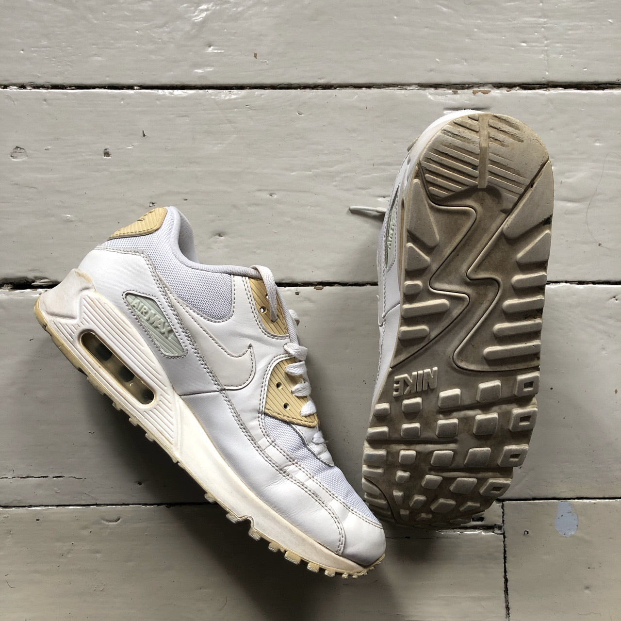 Nike Air Max 90 White (UK 8)