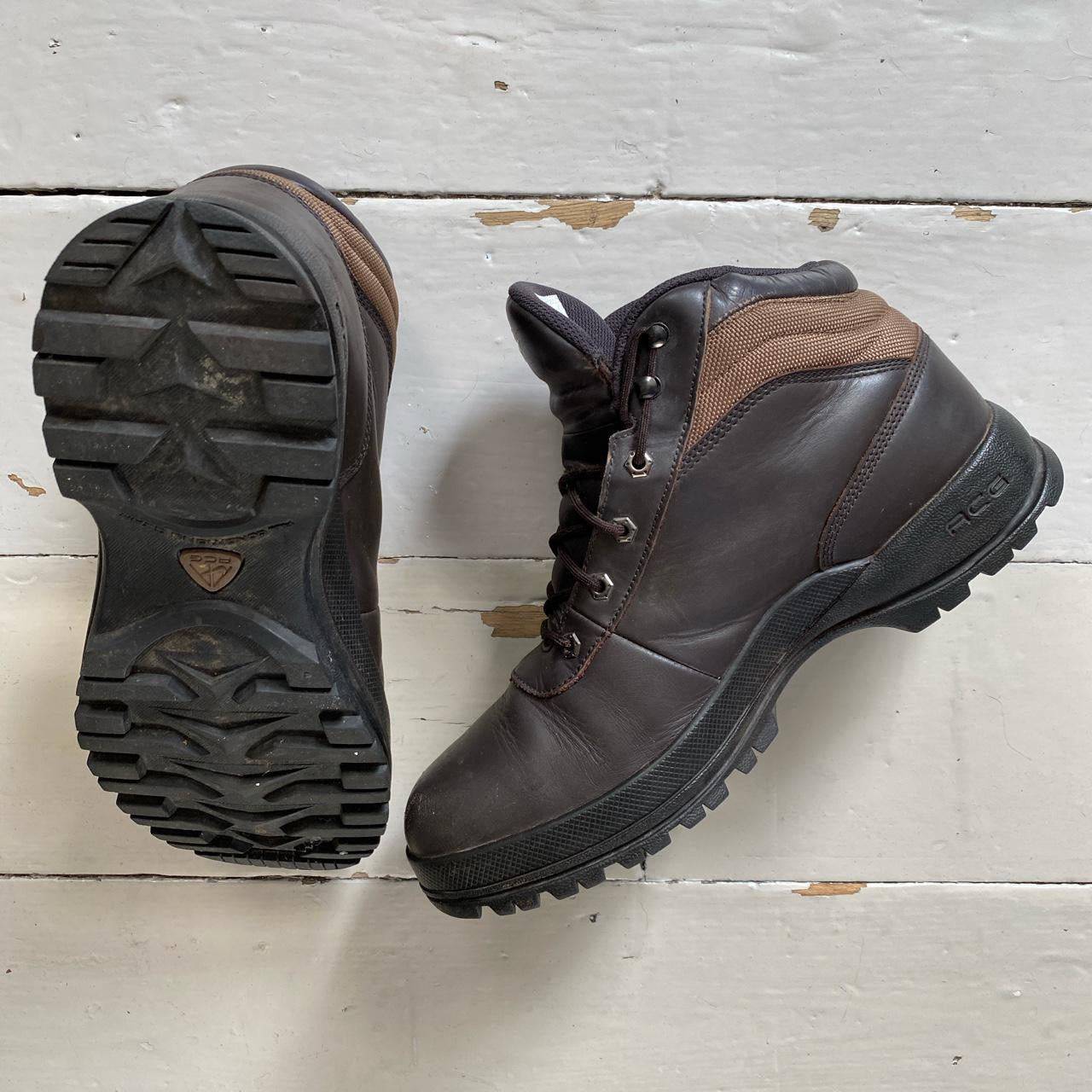 Nike ACG Leather Brown Boot (UK 10)