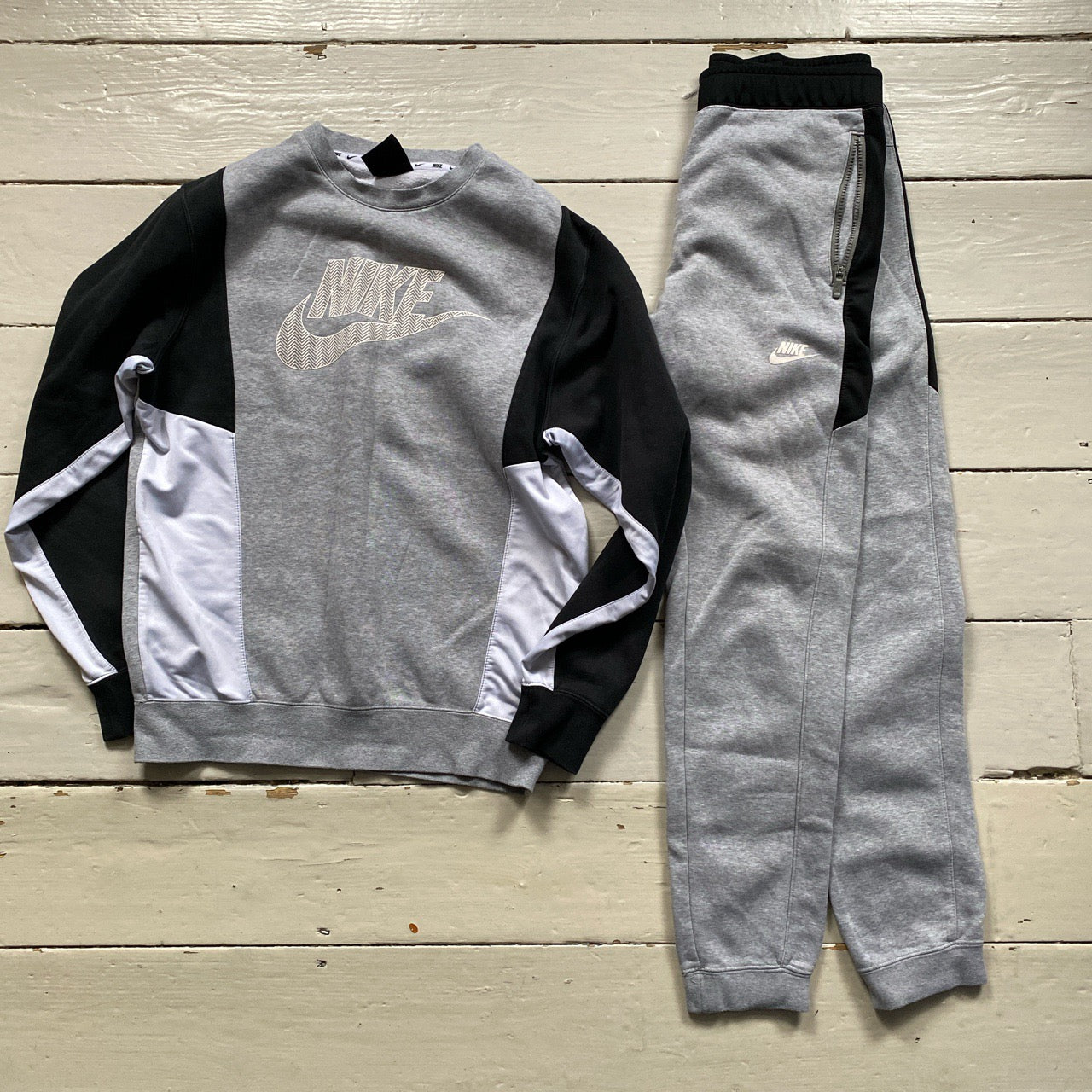 Nike Full Tracksuit (Small both)