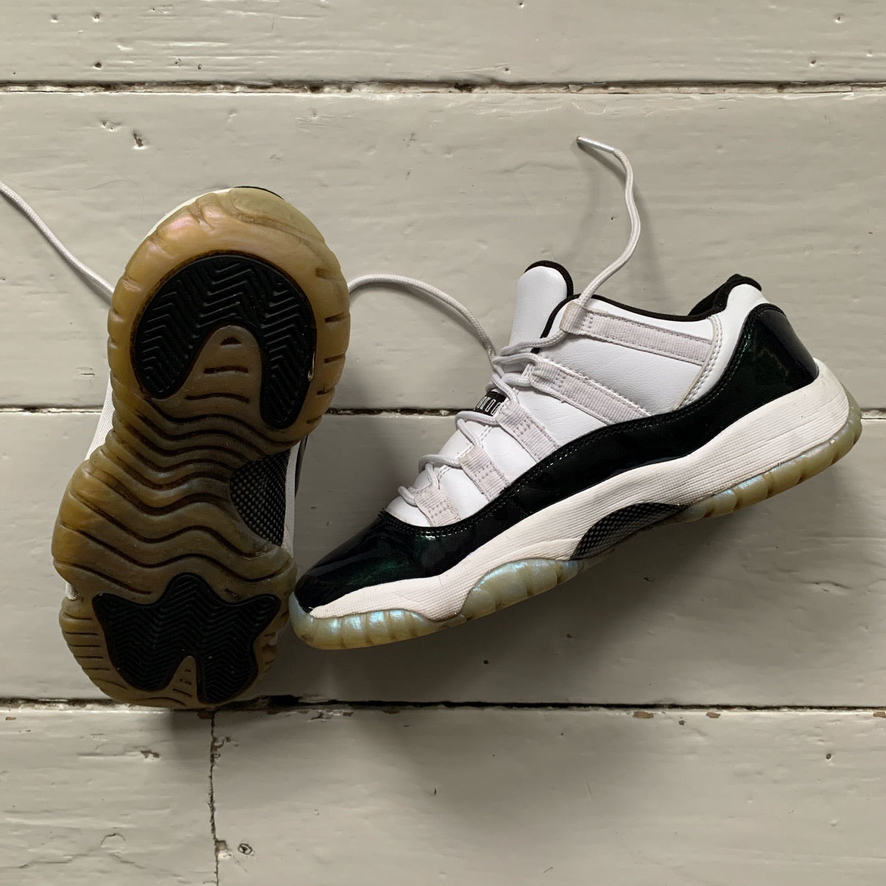 Jordan 11 Easter Emerald (UK 5.5)