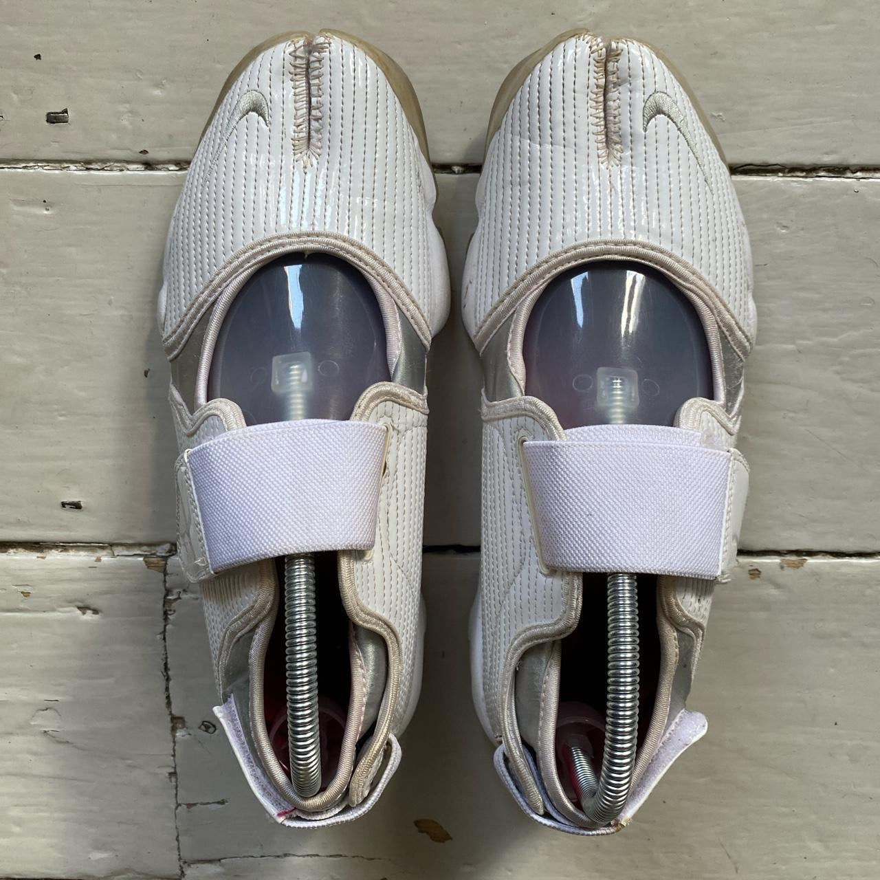 Nike Air Rift 2008 White (UK 8.5)
