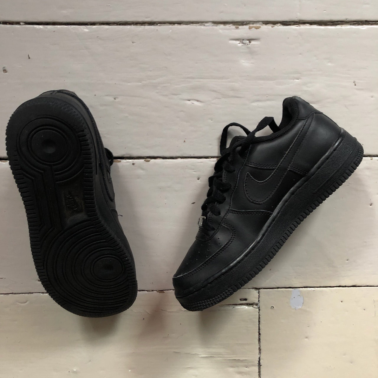Nike Air Force 1 Black (UK 5)