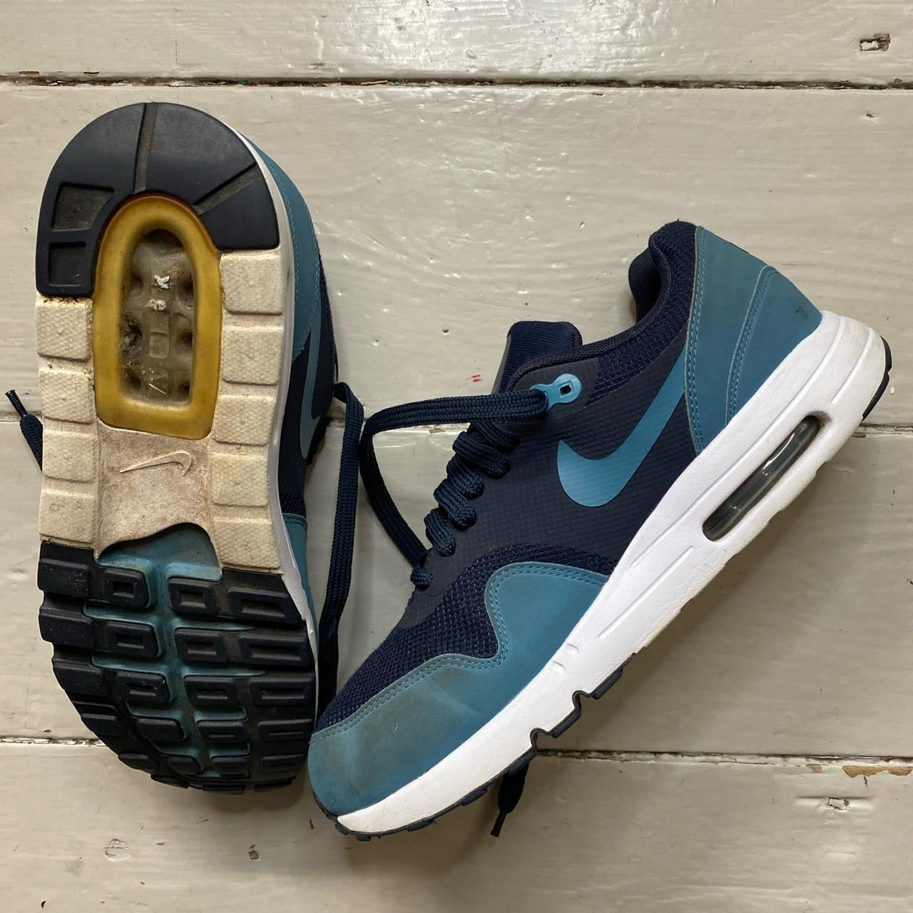 Nike Air Max 1 Ultra (UK 9)