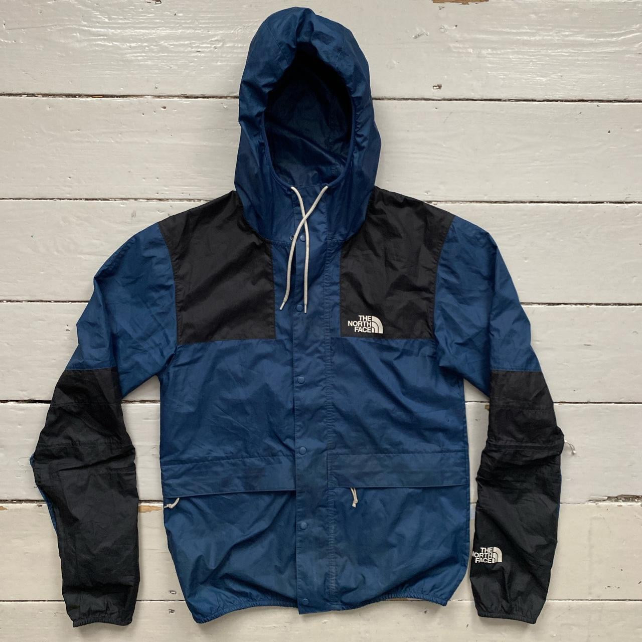 The North Face Windbreaker Navy (Small)