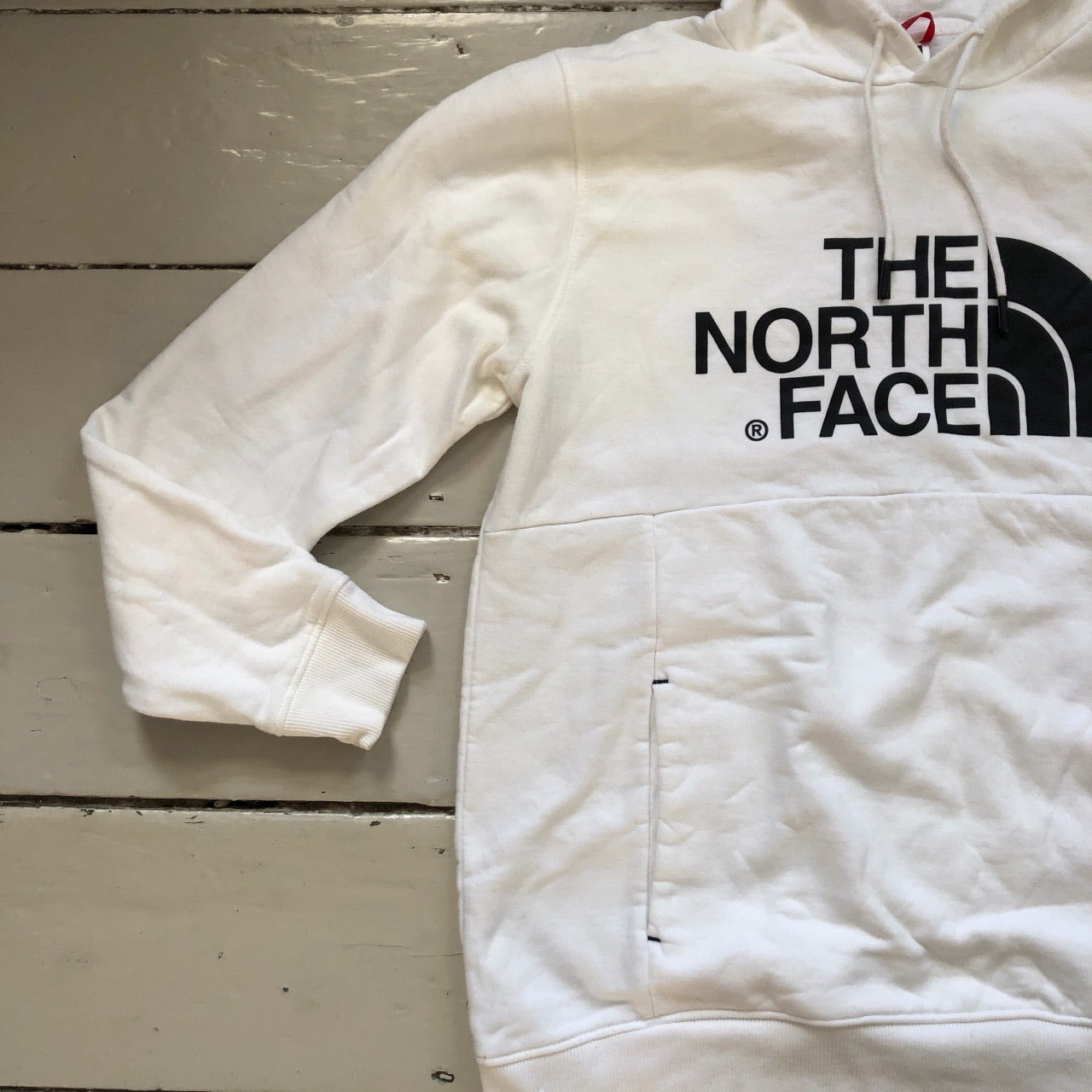 The North Face White Hoodie (Medium)