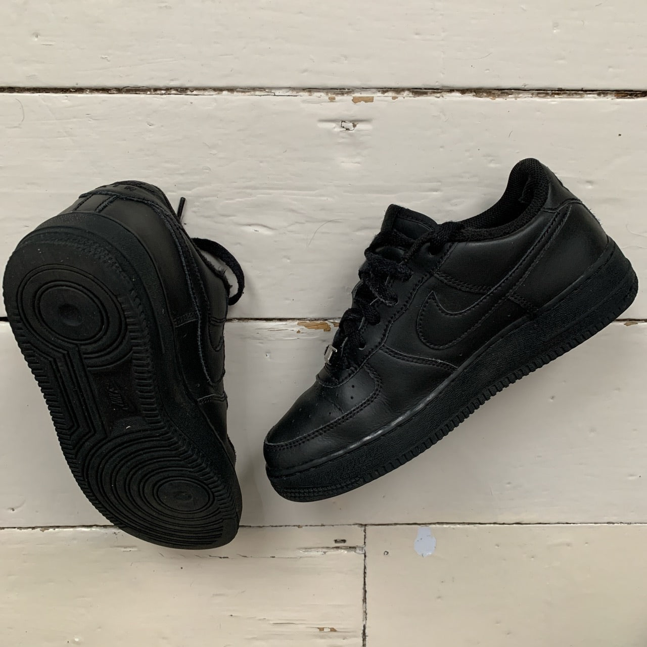 Nike Air Force 1 Black (UK 6)
