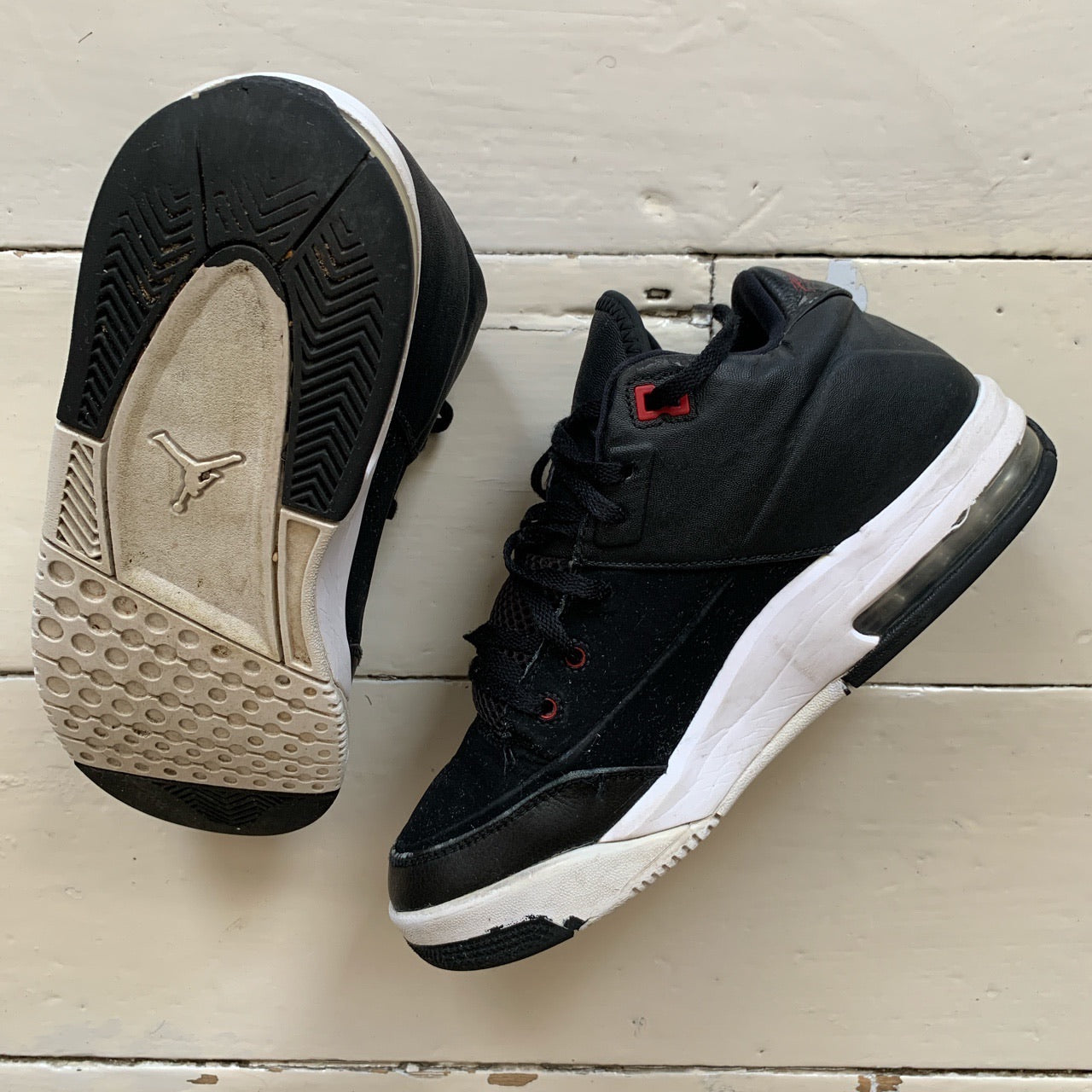 Jordan Flight Bred (UK 5.5)