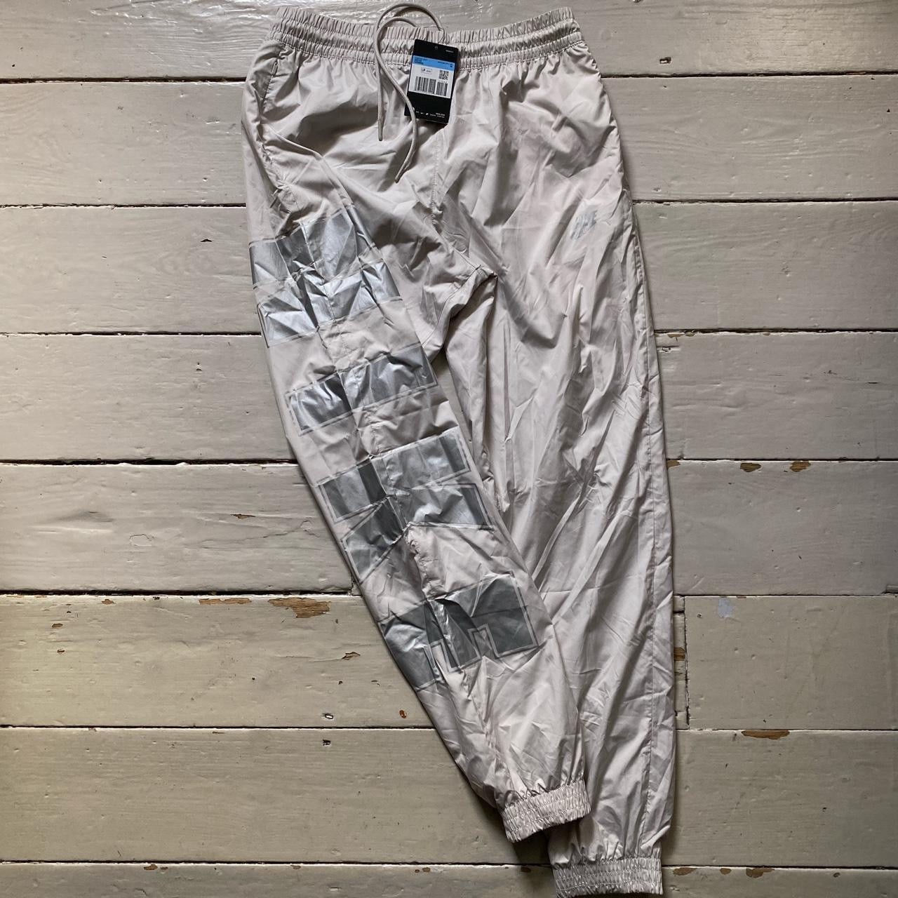 Nike Spellout Shell Bottoms (Medium)