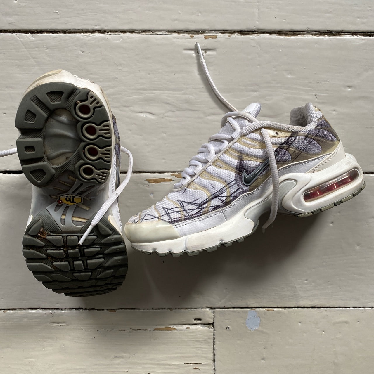 Nike TN Air Max Plus TN (UK 3.5)